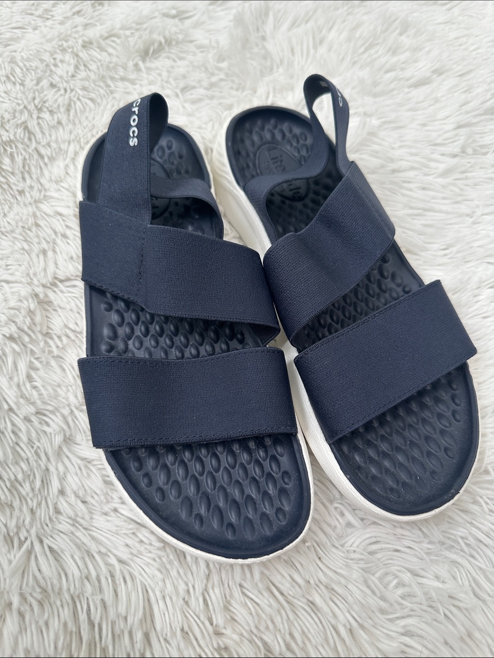 🦊 NWOT Crocs LiteRide Stretch Sandal